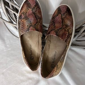 BELLA-VITA snake skin slip on flats.  Multi copper and brown mix color. Sz. 8.5M